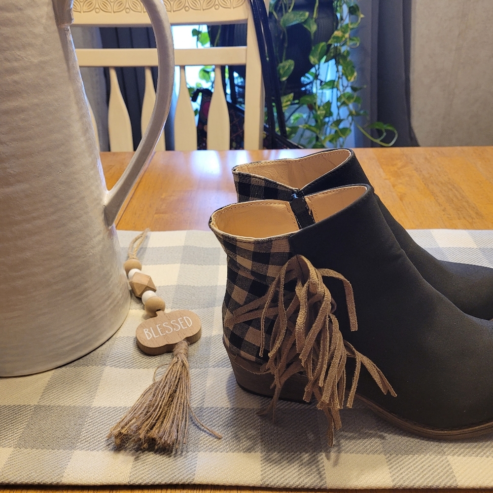 Ankle Boots Size 6.5